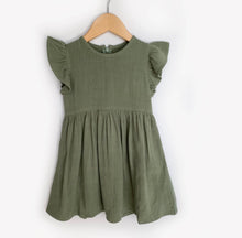 Load image into Gallery viewer, Green Linen Dress
