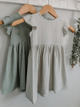 Load image into Gallery viewer, Grey Linen Dress
