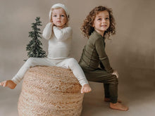 Load image into Gallery viewer, 100% Breathable Cotton Pajamas - Off White
